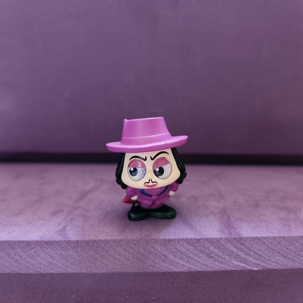 Disney Doorables Series 10 Exclusive Gov John Ratcliffe from Pocahontas
